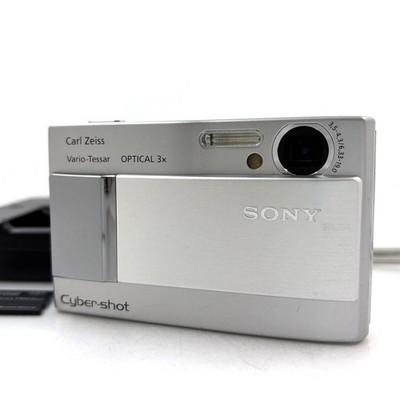 Sony Cyber-shot DSC-T10 Digital Camera with Battery & SD Card Used
