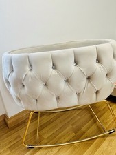 Luxuriöses Babybett / Babywiege „Nesthäkchen“ – wie neu