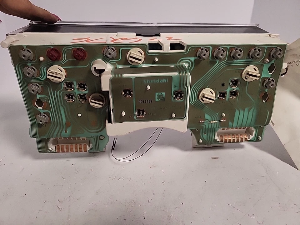 Speedometer Without Voltmeter 4 Speed Transmission Fits 94 CENTURY 353783 I4 Foto 3 de 4