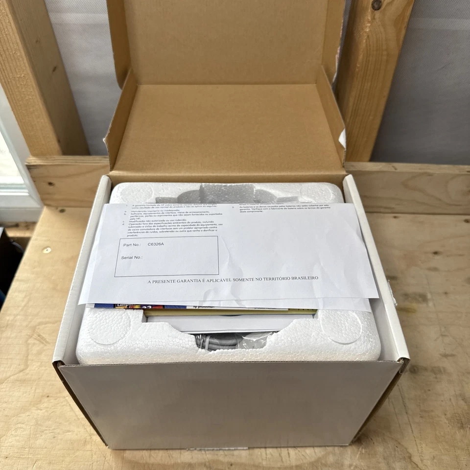 Digital Camera Hewlett-Packard HP PhotoSmart 912 Rare Brand New Box Open Unused - Image 2 of 4