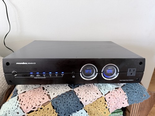 Panamax M5400-EX Power Conditioner 