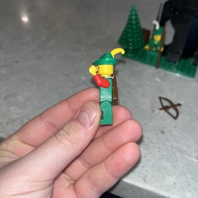 Vintage LEGO 6054 Forest man&rsquo;s Hideout 99.99 Complete! With Instructions!