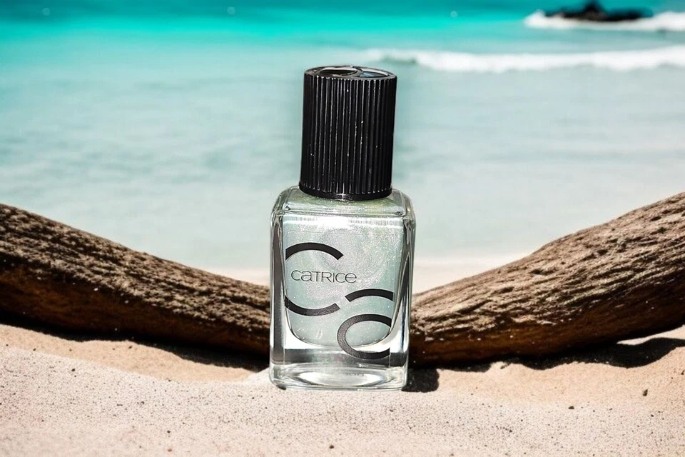 Catrice Gel Nagellack Farbe 164 Elsas Favourite Mermaid Mint  irsierend Glanz 💞 - Bild 3 von 4