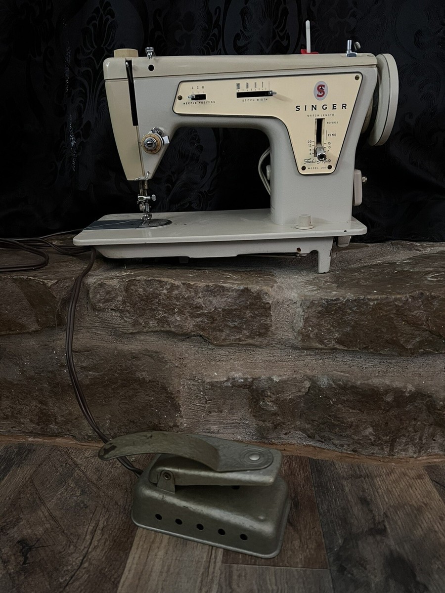Vintage Singer 237 Fashion Mate Sewing Machine w/Pedal | eBay