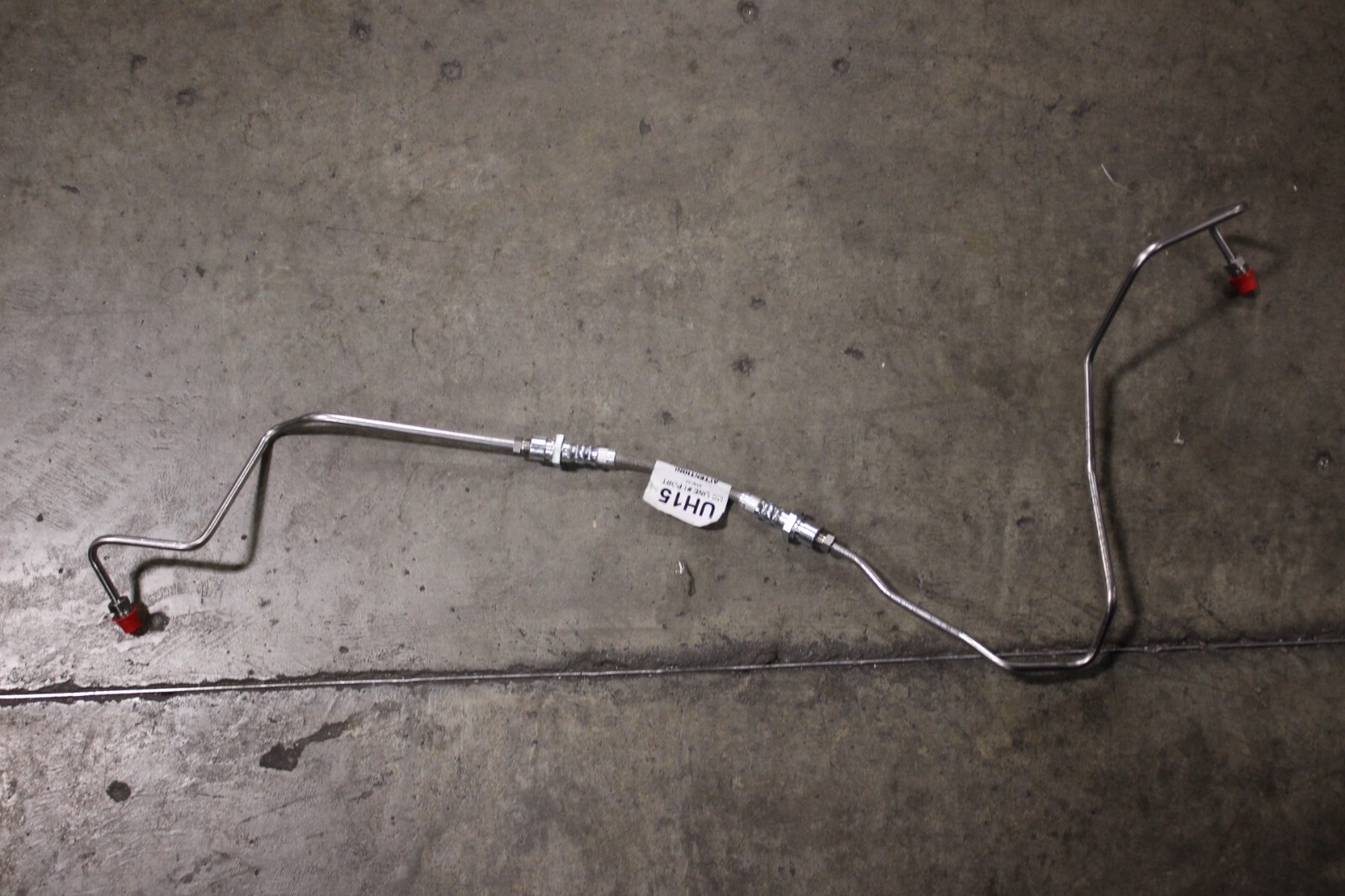 UH15 U-Haul 2005-2008 GMC C5500 Topkick Front Brake Master Cylinder Line