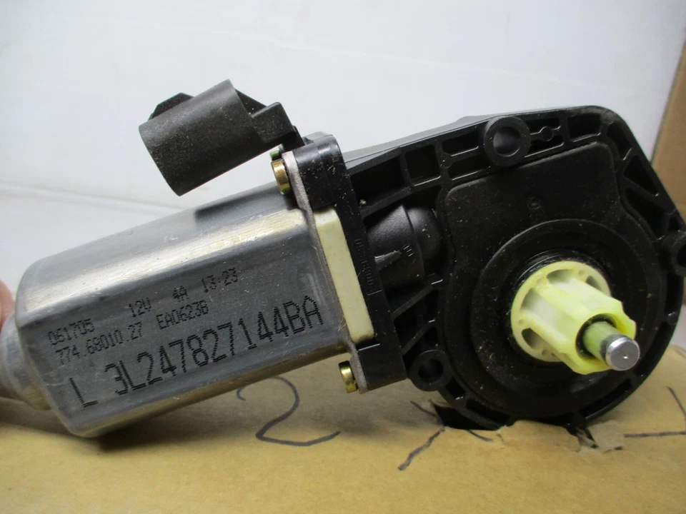 Ford Motor ASY 3L2Z-7823394-BA - Image 3 of 4