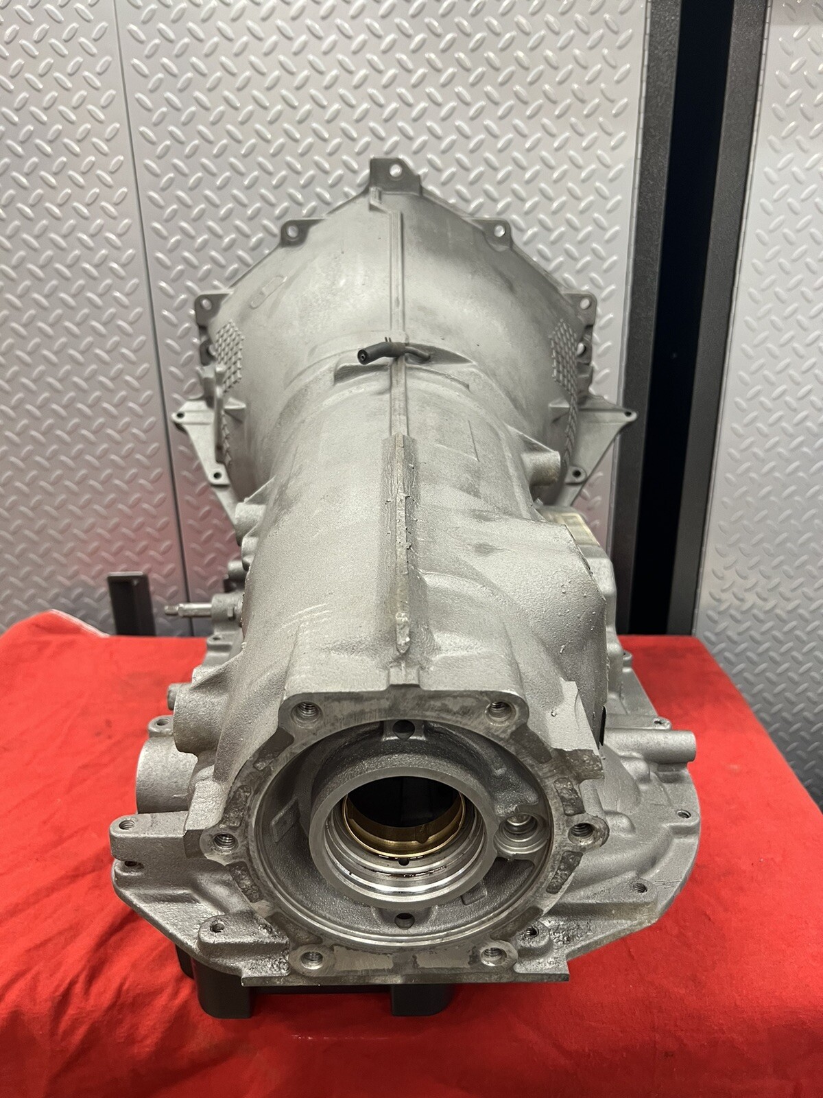 04UP GM 4L80E TRANSMISSION CASE 4x4 24208421 No Internal Parts eBay