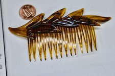 VINTAGE LEAFY TORTOISE AMBER COLOR PLASTIC COMB DEAD STOCK MADE IN USA