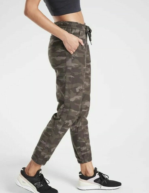 Athleta Camo Farallon Jogger 6 Tall 6t 