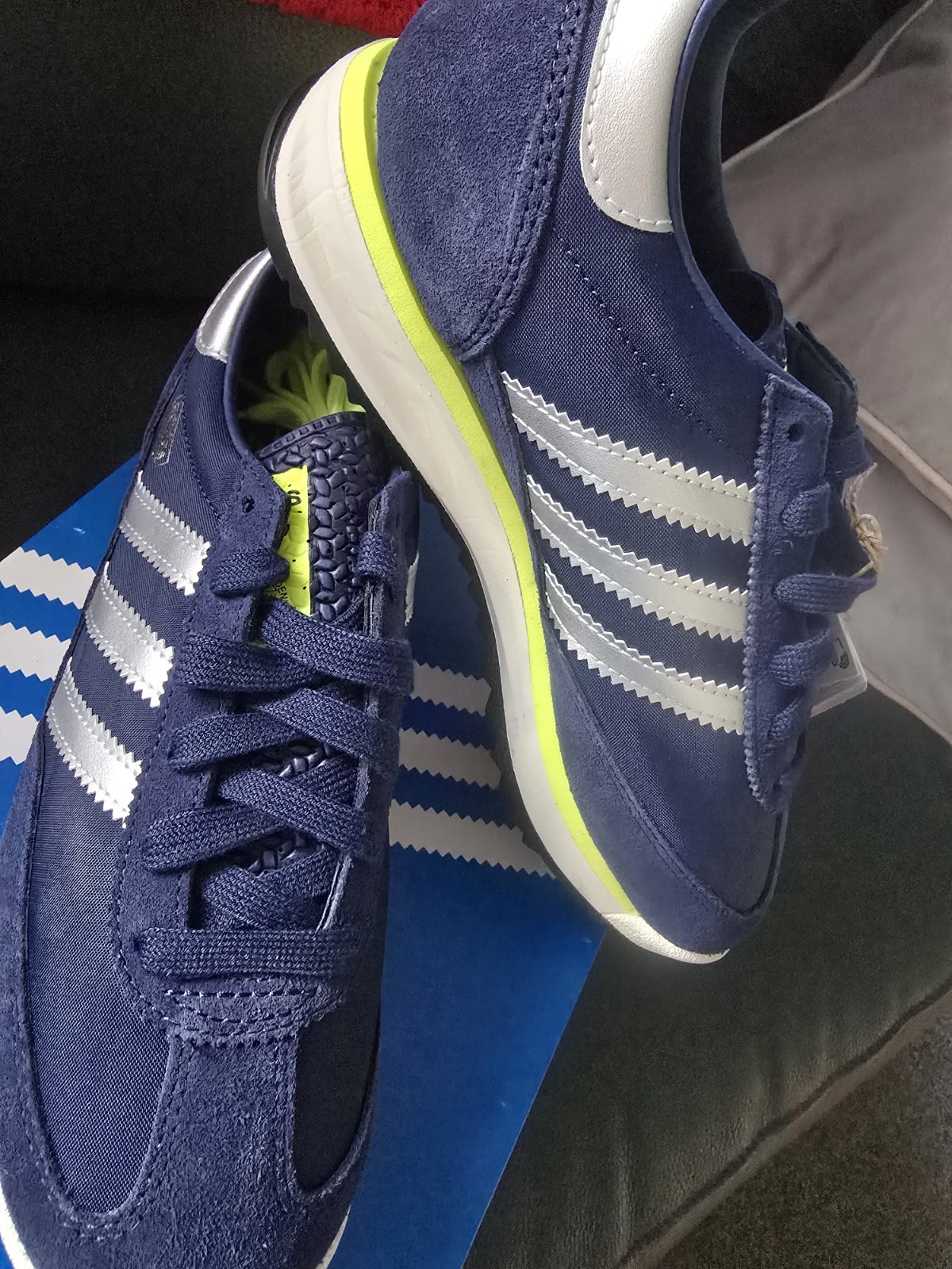 Adidas SL72