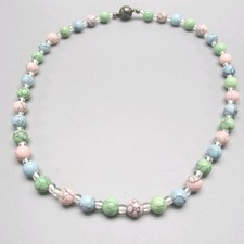 Vintage Beaded Necklace Pastel Magnetic Clasp 17 Inch