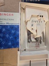 Singer Deluxe Monogrammer