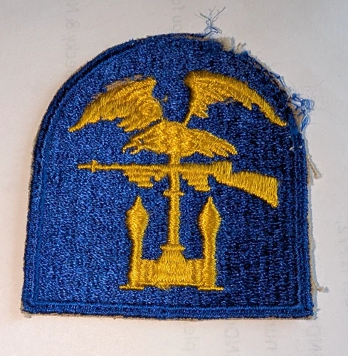 WWII ? U.S. ARMY Amphibious Forces shoulder patch