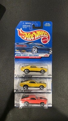 1998 Hot Wheels First Ed Mach 1 Mustang  3 Car Variation  Collection Circle Sp.