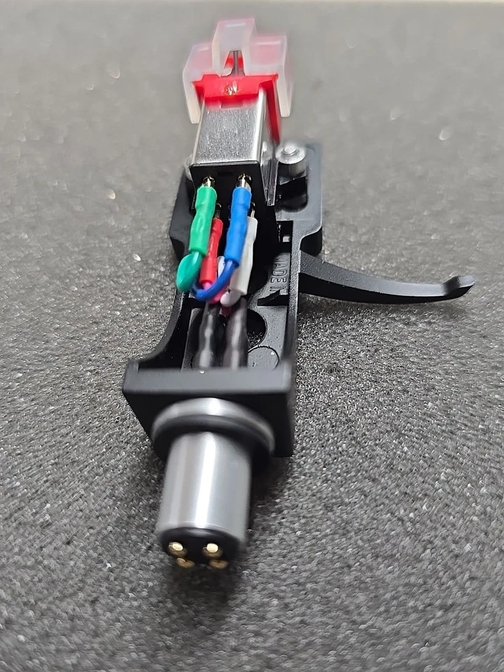 Cartucho AT3600L + Aguja Diamante ROJA Genérica + CABEZAS Estilo Technics Negro Foto 3 de 4