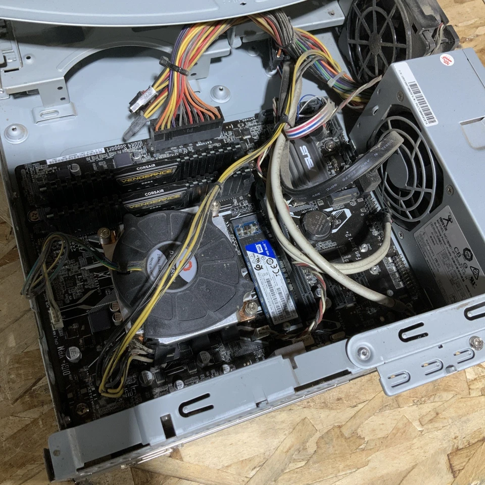 ASUS PRIME B250M-C Desktop Intel Core i5-7600K @ 3.80GHz 16GB RAM 500 GB SSD - Image 4 of 4