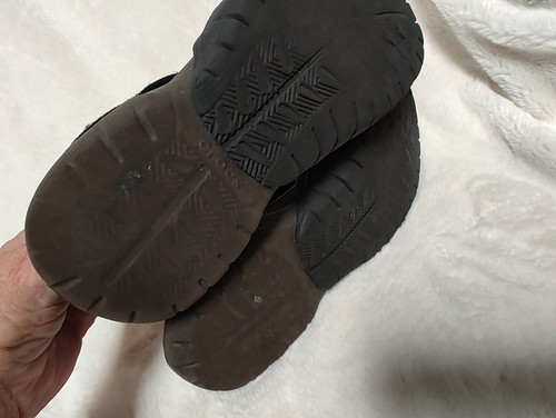 Crocs Sandals Men's 9 Brown Mesh Fisherman Comfort Water - Picture 10 of 10