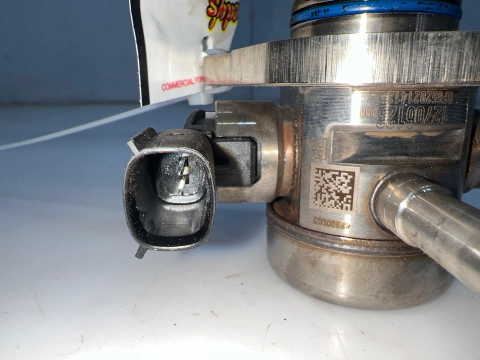 Bomba de combustible de inyección directa de alta presión 21-23 Chevy Trailblazer 1,3 L 12706123 Foto 3 de 4