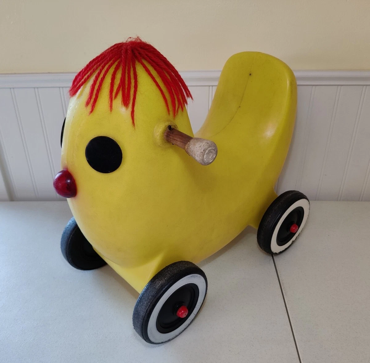 Red yellow hotsell car toy