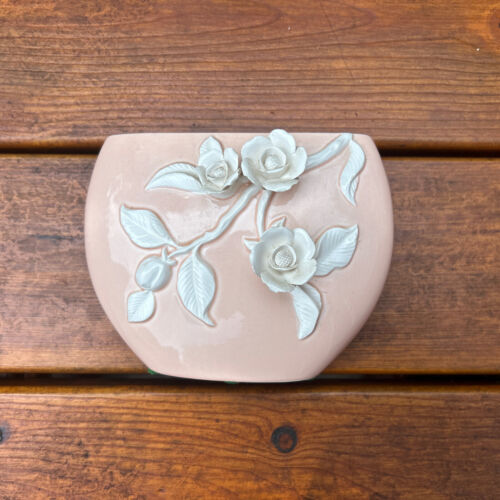 Vintage Fitz and Floyd Hand Painted Vase 1982 Pink 3D Flowers Porcelain Floral - Afbeelding 1 van 4