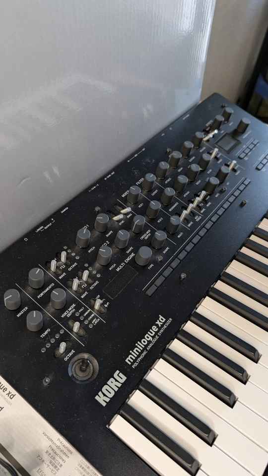Korg Minilogue XD * sehr guter Zustand / 2x benutzt* - Bild 3 von 4