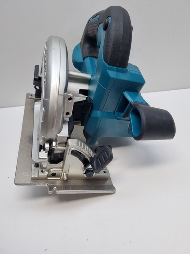 Makita 18v Brushless Circular Saw DHS660 - Great Condition - Picture 2 of 9