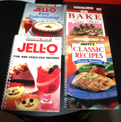 Ducan Hines Cake Recipe Book Lot Jello Mott's Classic Desserts 4 Books - YS! -=