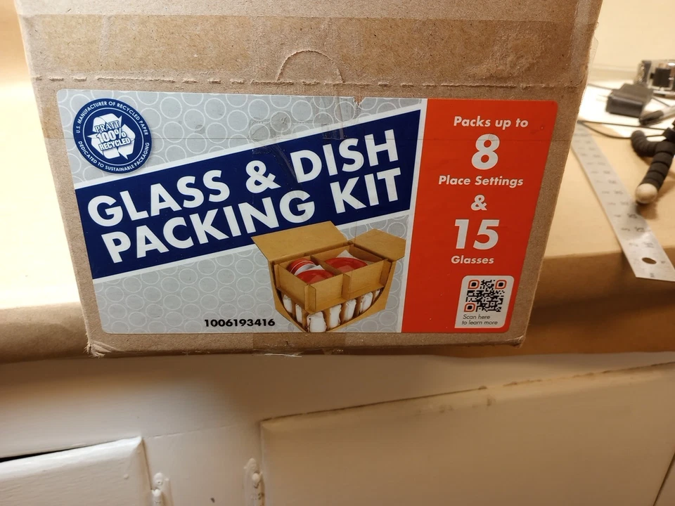 Estuche de 8 kits de embalaje de platos para ajuste de 8 lugares (caja exterior no incluida) Foto 3 de 4