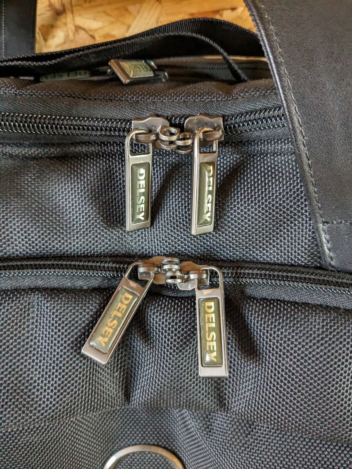 Delsey Wheeled Laptop Bag up to 15.6" Quarterback Premium eBay