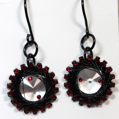 Sprocket Earrings - Picture 2 of 9