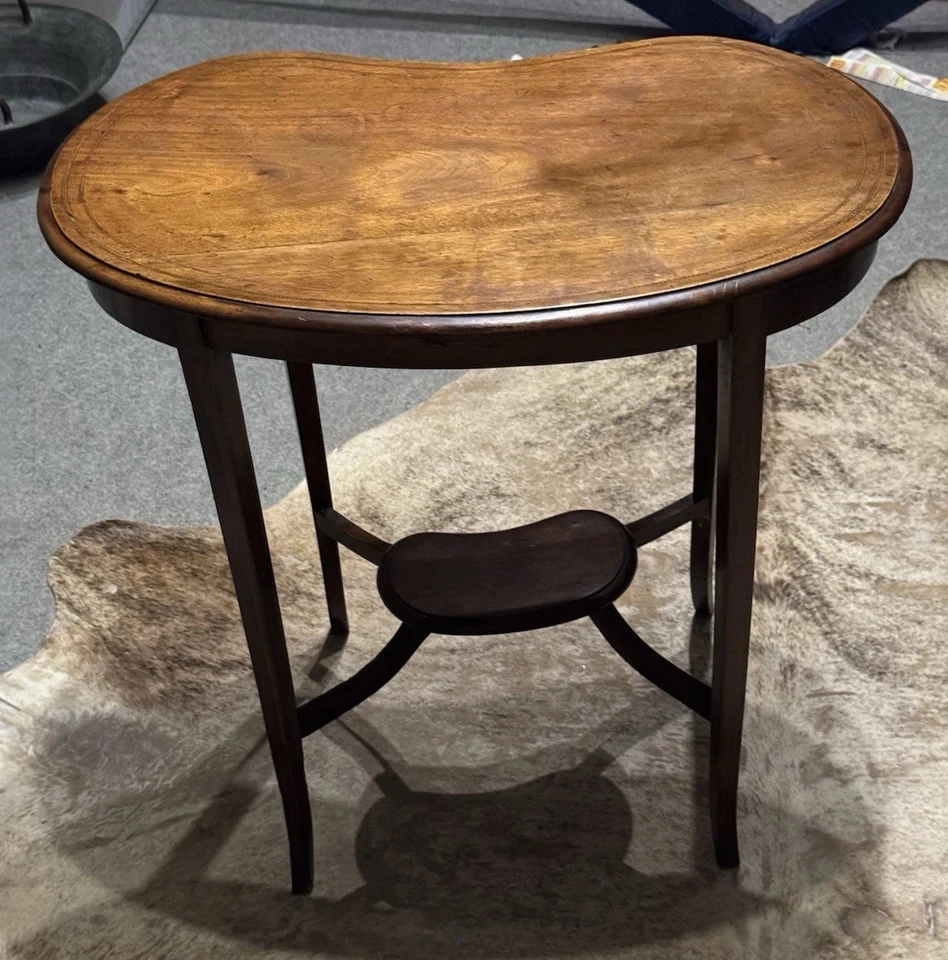 Edwardian Kidney Shaped Mahogany Side Table with Inlay, c.1900–1910 - Image 2 of 4