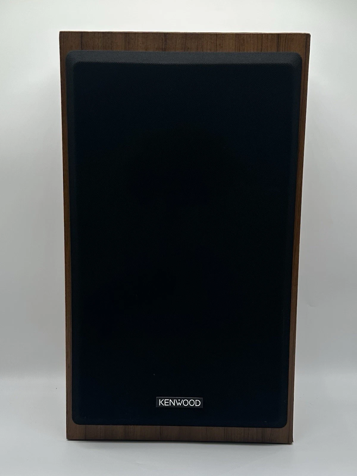 Vintage Kenwood LSK-303 Large Stereo Speakers Pair 2-Way 8 Ohm 100W Woodgrain image 2