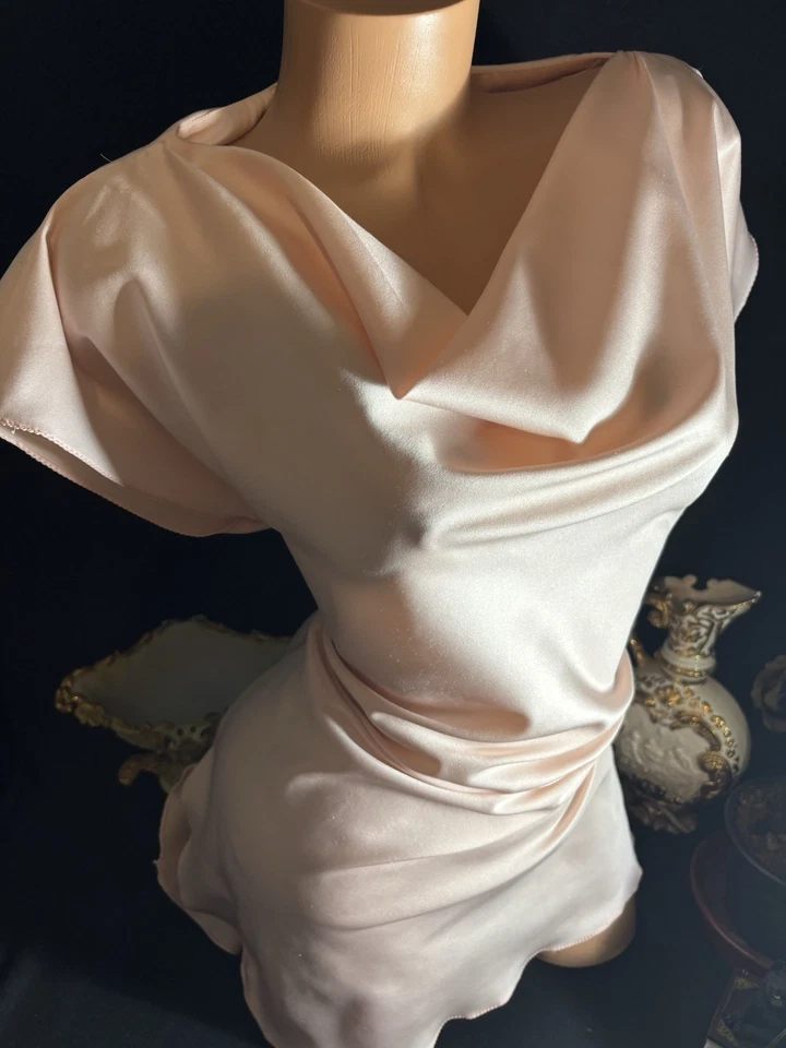 De Colección Satén Rosa Brillante Camisón Vestido Túnica TOP Vestido Capucha Cuello Camisón Vestido Foto 3 de 4