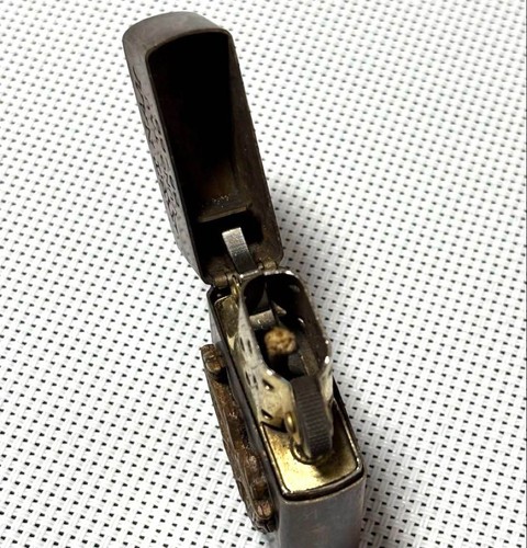 Encendedor Zippo vintage de la guerra de Vietnam 1968 grabado original raro militar - Imagen 8 de 12