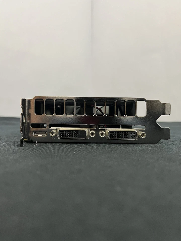 EVGA GTX 650 1GB Superclocked (01G-P4-2652-KR) Graphics Card - Tested Working! - Image 4 of 4