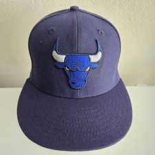 New Era 59FIFTY NBA Chicago Bulls All Blue Fitted Hat Size 7