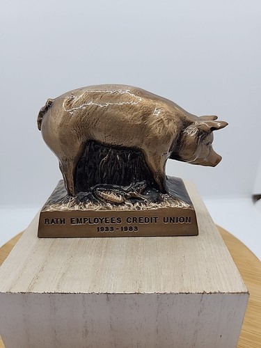 Vtg Pig-Shaped Banthrico Piggy Bank Patina Copper Chicago 1974 Rare Rath Credit