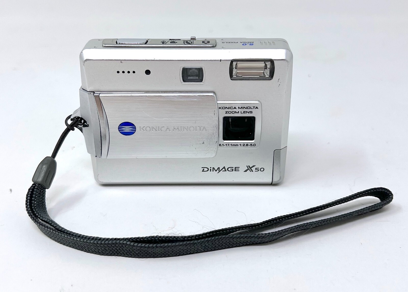 Konica Minolta Dimage X60 5.0MP *Digital Camera Only* No Battery