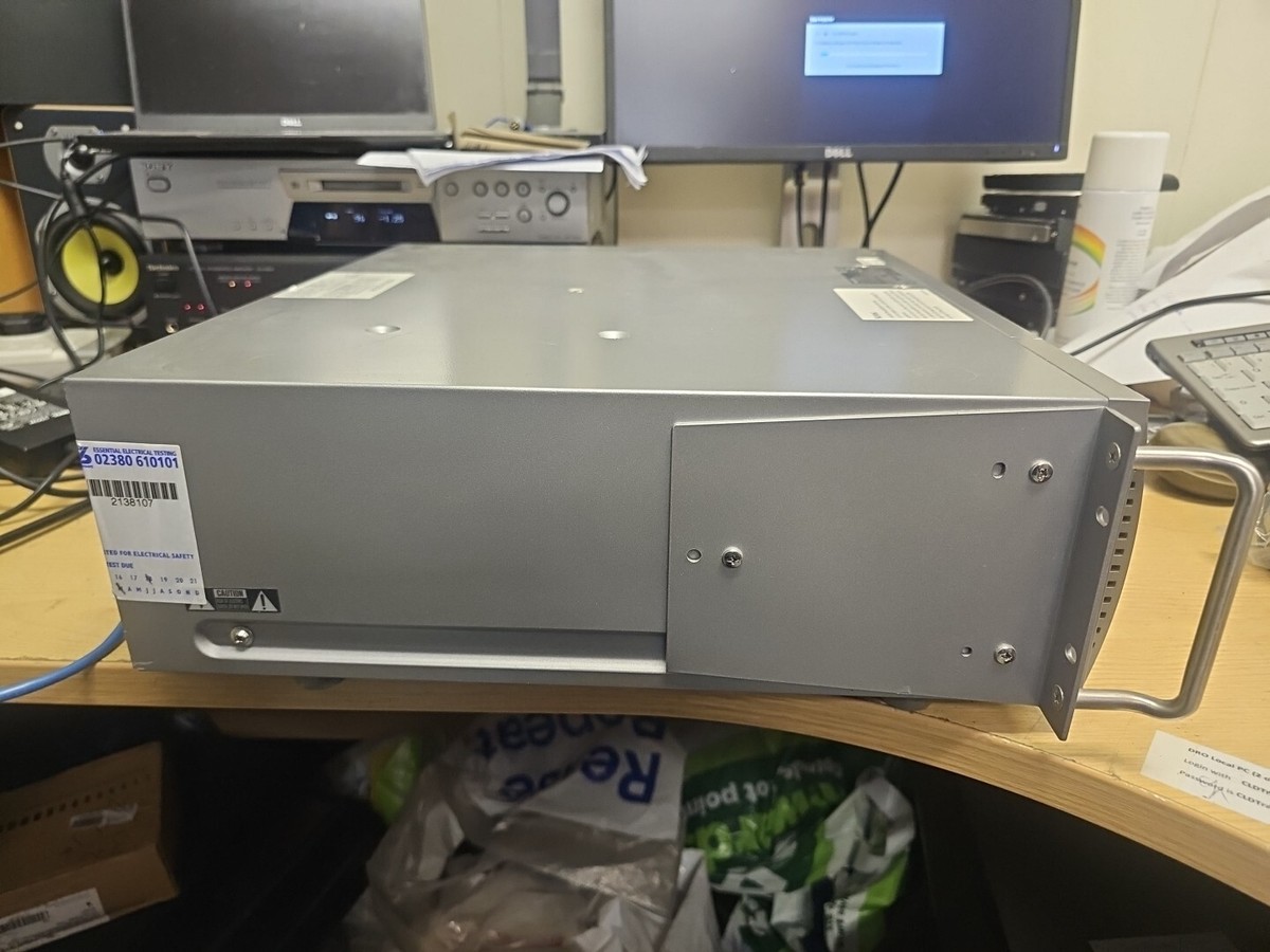 Panasonic WJ-HD616 16-Channel Digital Disk Recorder - NOT FULLY