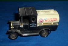 Lledo Die Cast Vintage Truck Chevron Standard Oil Winter Red Crown Gasoline
