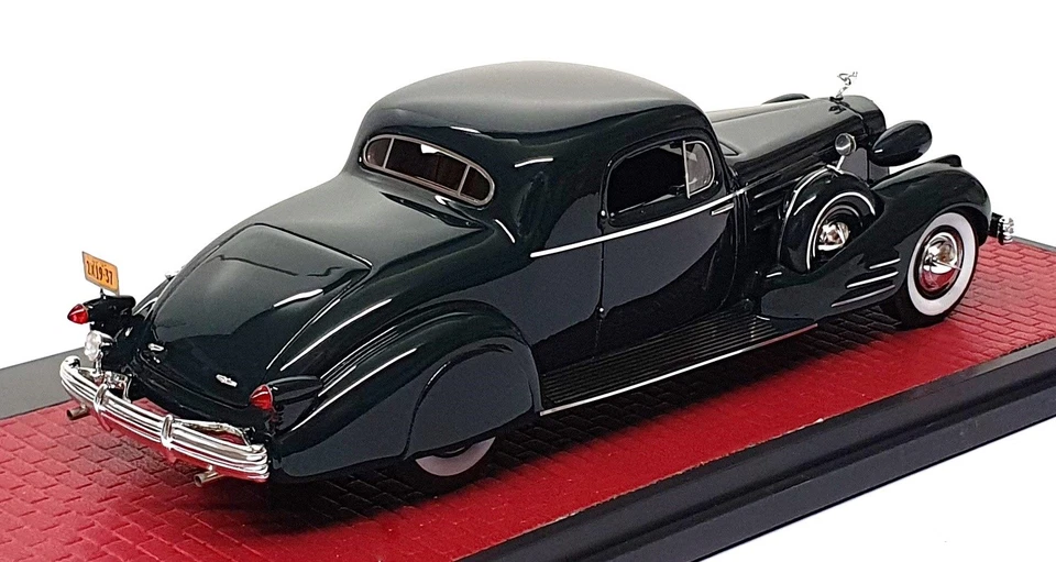 Matrix 1/43 Scale MX50301-162 - 1937 Cadillac V16 S90 Fleetwood Coupe - Green — 第 2/4 张图片