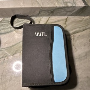 Wii Sports with one controller and accessories 