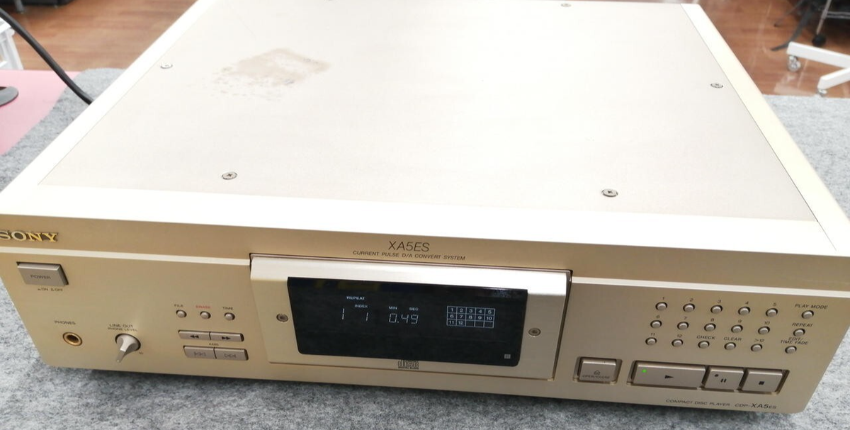 SONY CDP-XA5ES CD player D/A Converter Audio Gold Used From