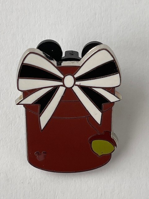 Disney Pin Chip & Dale Gift Wrapped Brown Acorn Hidden Mickey (A1)