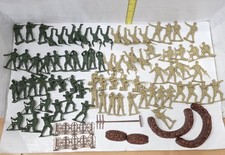 Plastic Army Men Soldiers Green  Tan VTG Large Lot 84 Pc Includes Extras