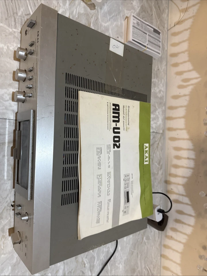 AKAI AM-U02 - Bild 4 von 4
