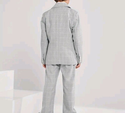 BOY SUIT - Picture 2 of 2