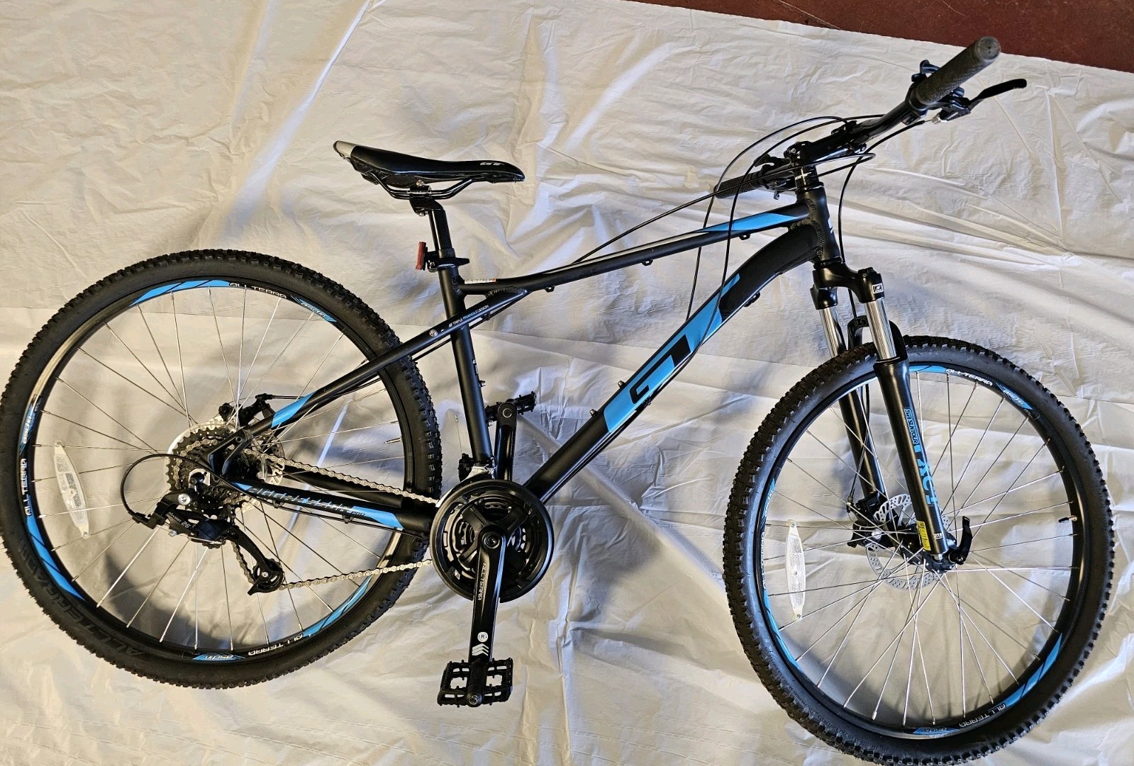 GT Aggressor Pro Mountain Bike Brand New