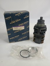 Vintage Honeywell Micro Switch PTM11XFH 04-0458 Wswitch F/ Reece Heavy duty