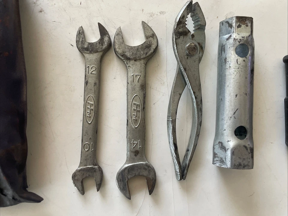 Kit de herramientas Trail Honda CT110 CT 110 1980 kit de herramientas original HM Foto 4 de 4